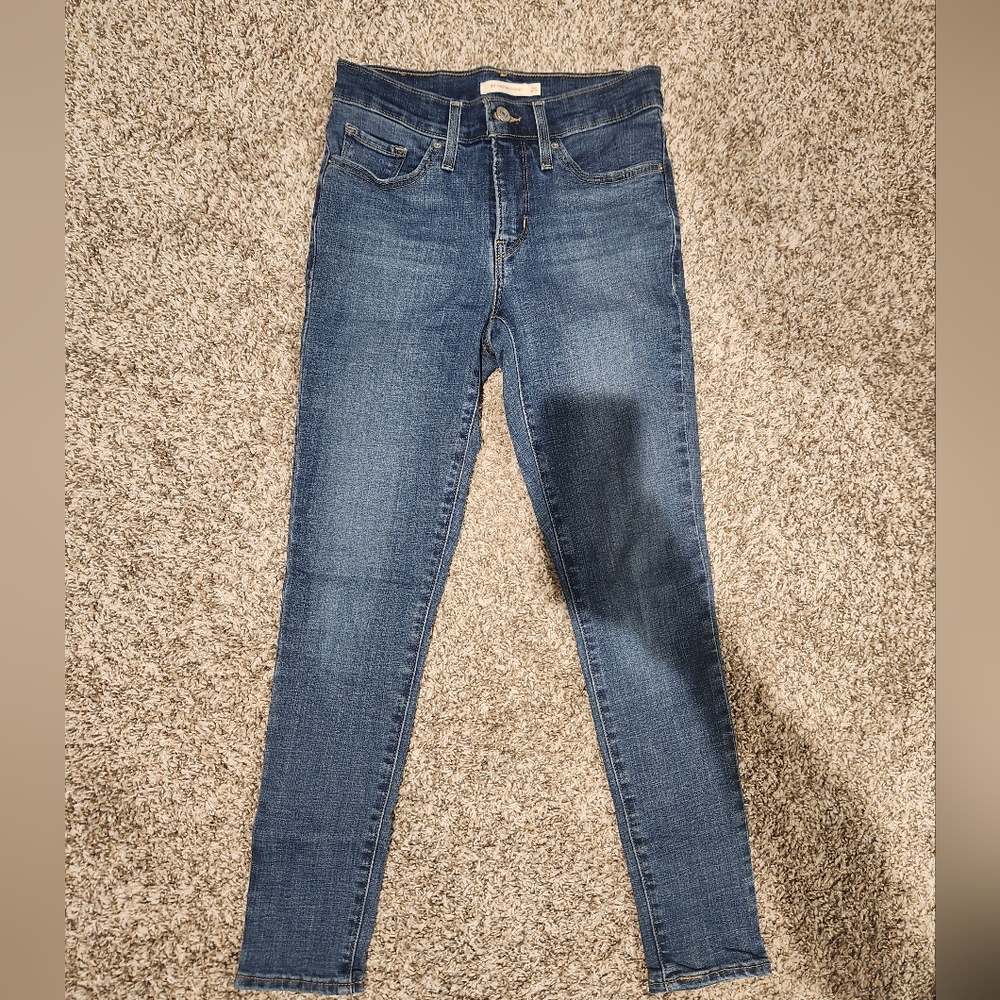 311 Levi's Shaping Skinny Women's Jeans